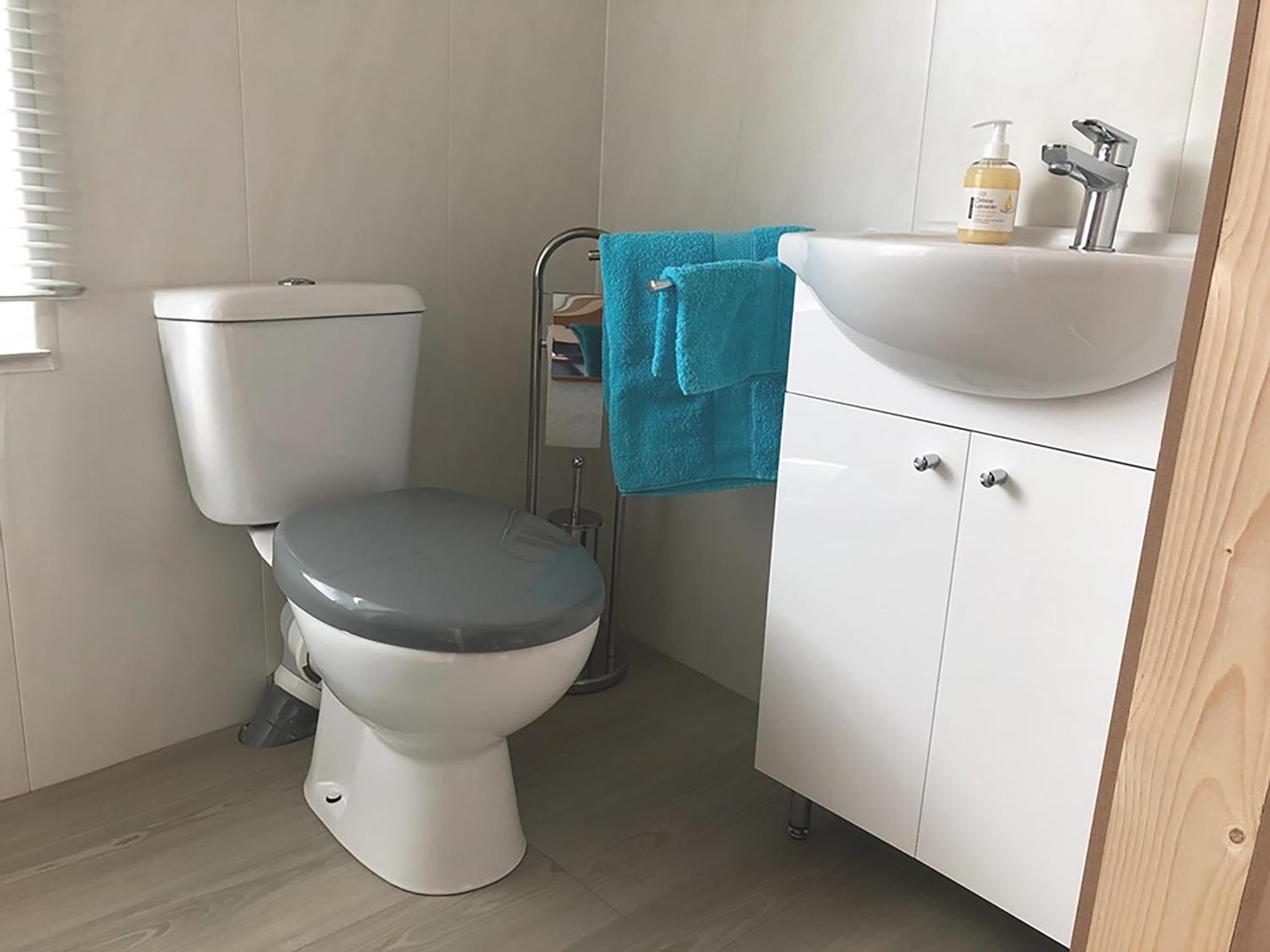 L'Eden Carolo - Netflix, Wi-Fi, 10Min Aeroport, Parking Gratuit Apartment Dampremy Exterior photo